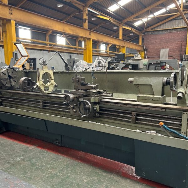 F4008  COLCHESTER MASTIFF 1400 X 120” STRAIGHT BED LATHE