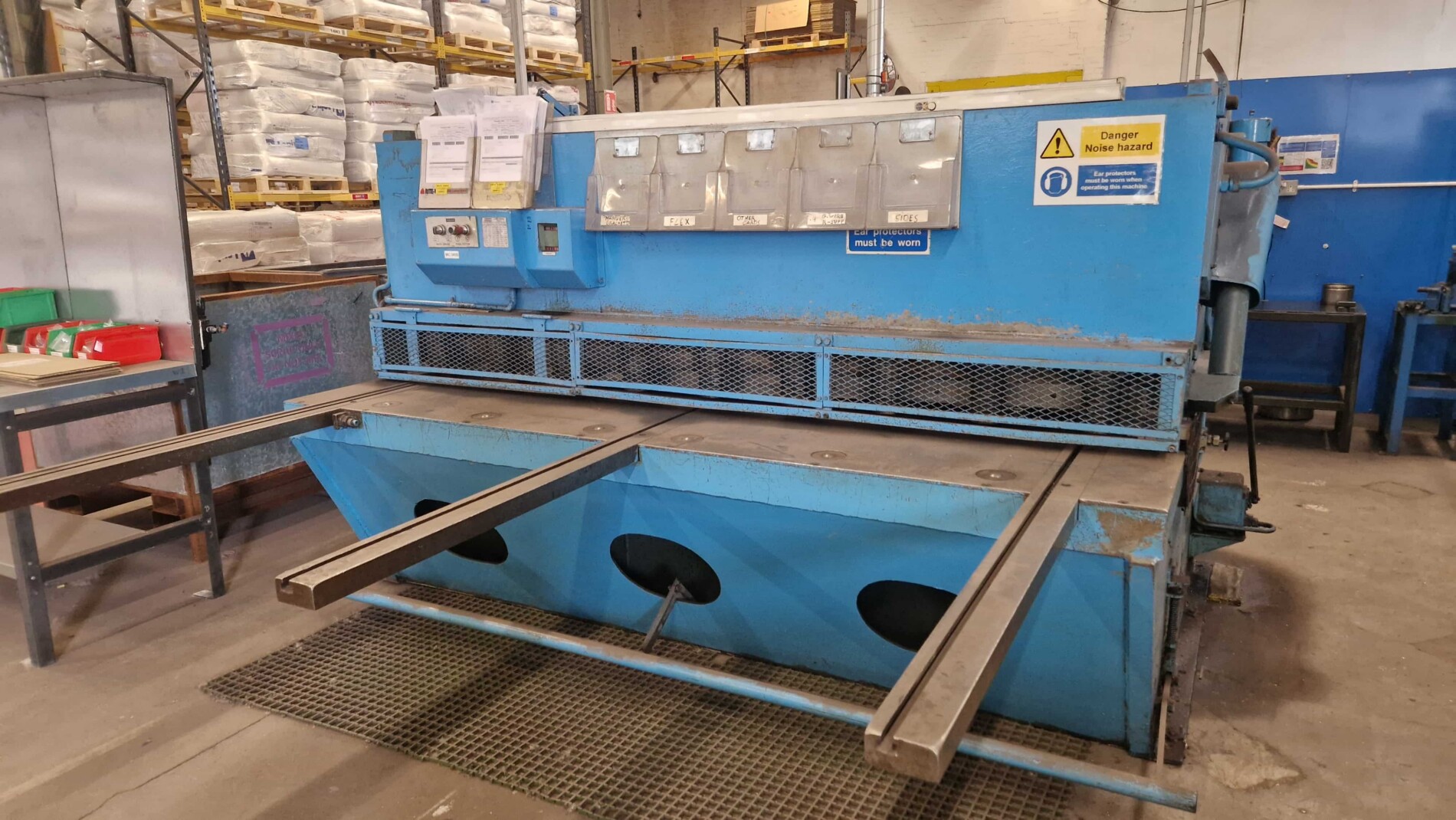 F3688 Pearson 8' x 3/8" Hydraulic Guillotine