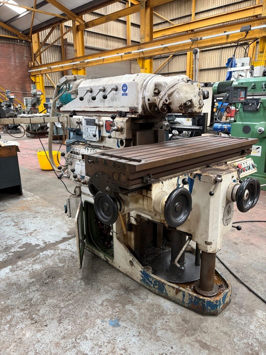 F4025 HURON NU4 UNIVERSAL MILLING MACHINE