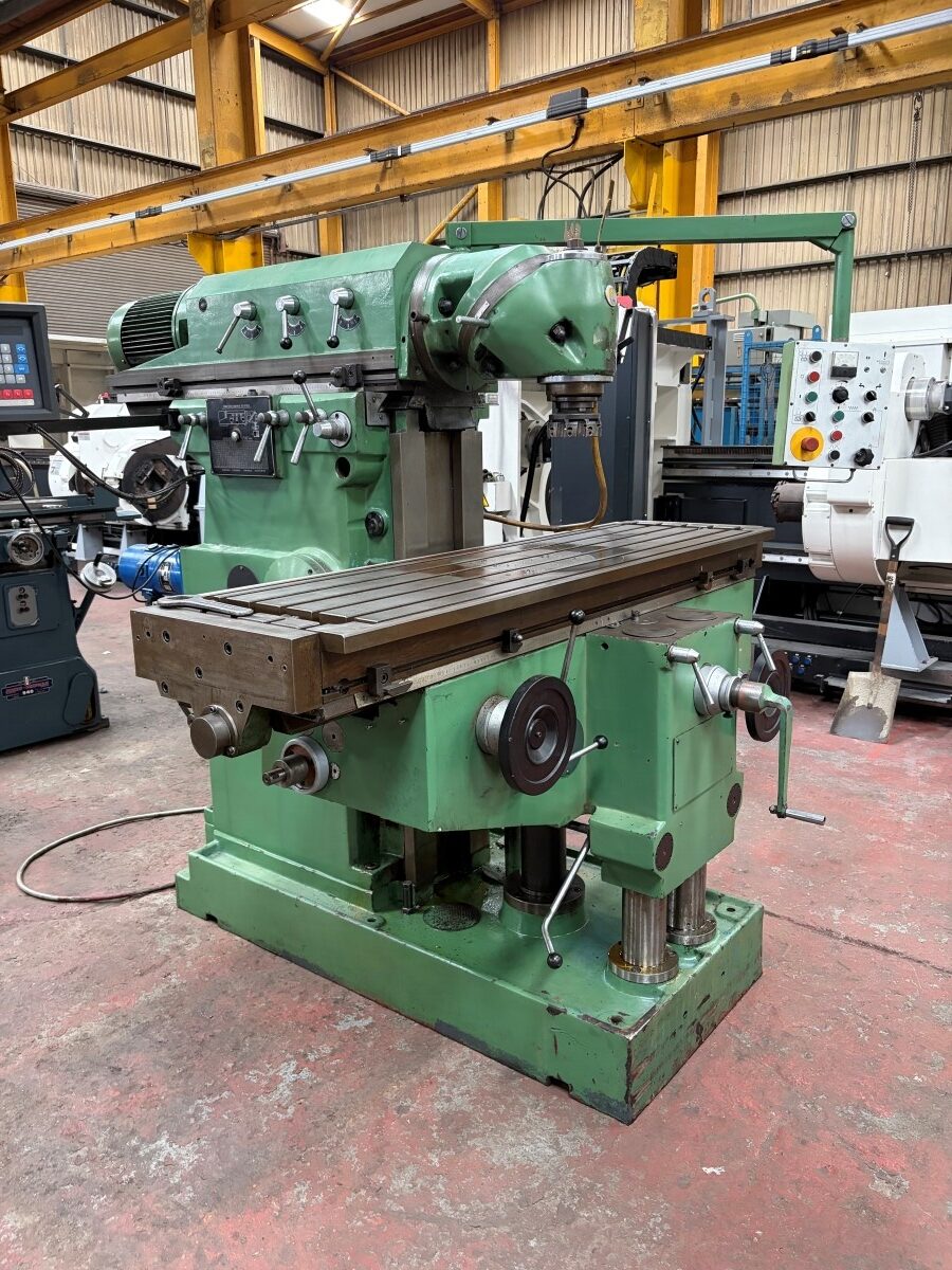 F4026 EUROPA CUP 5 UNIVERSAL MILLING MACHINE