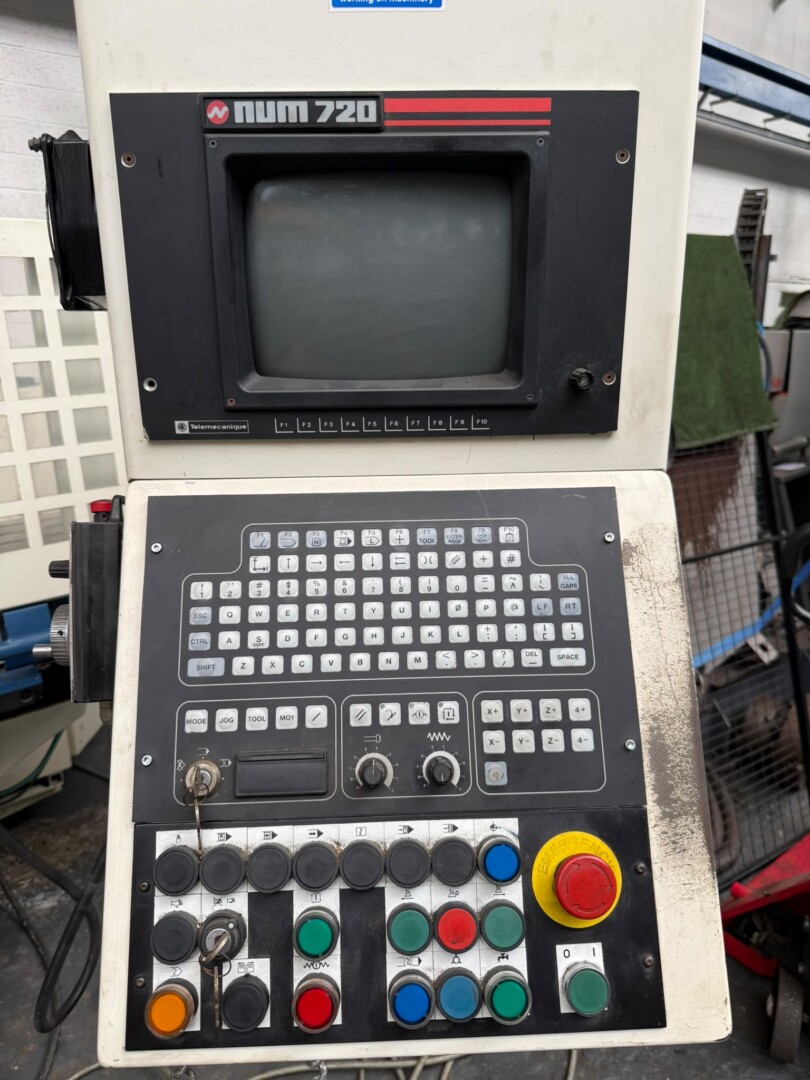 F4027 HURON MU6 CNC UNIVERSAL MILLING MACHINE, - Image 2